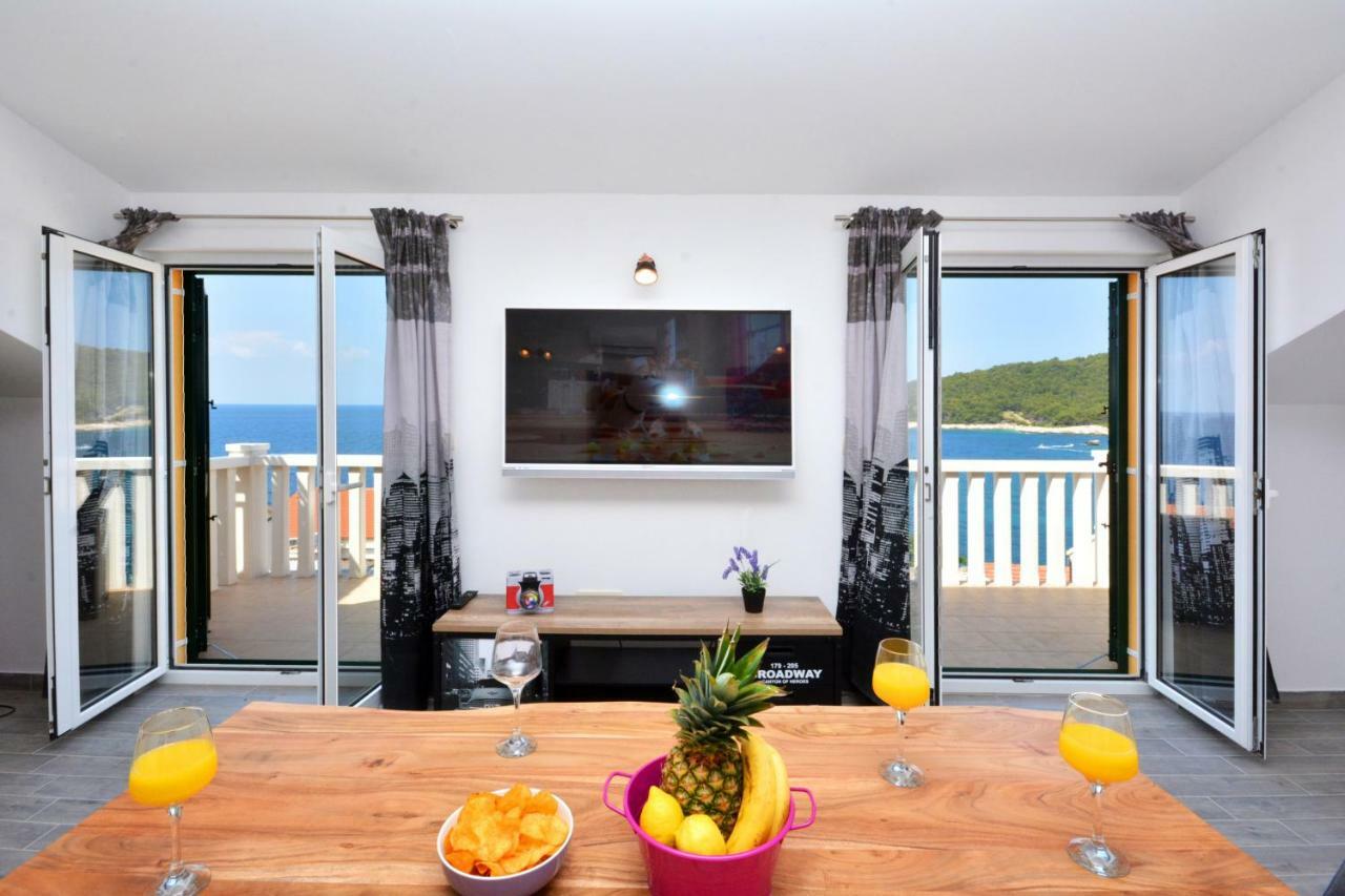 Apartment Sea View Luxury Apartments, Ala Da Milna (Hvar)
