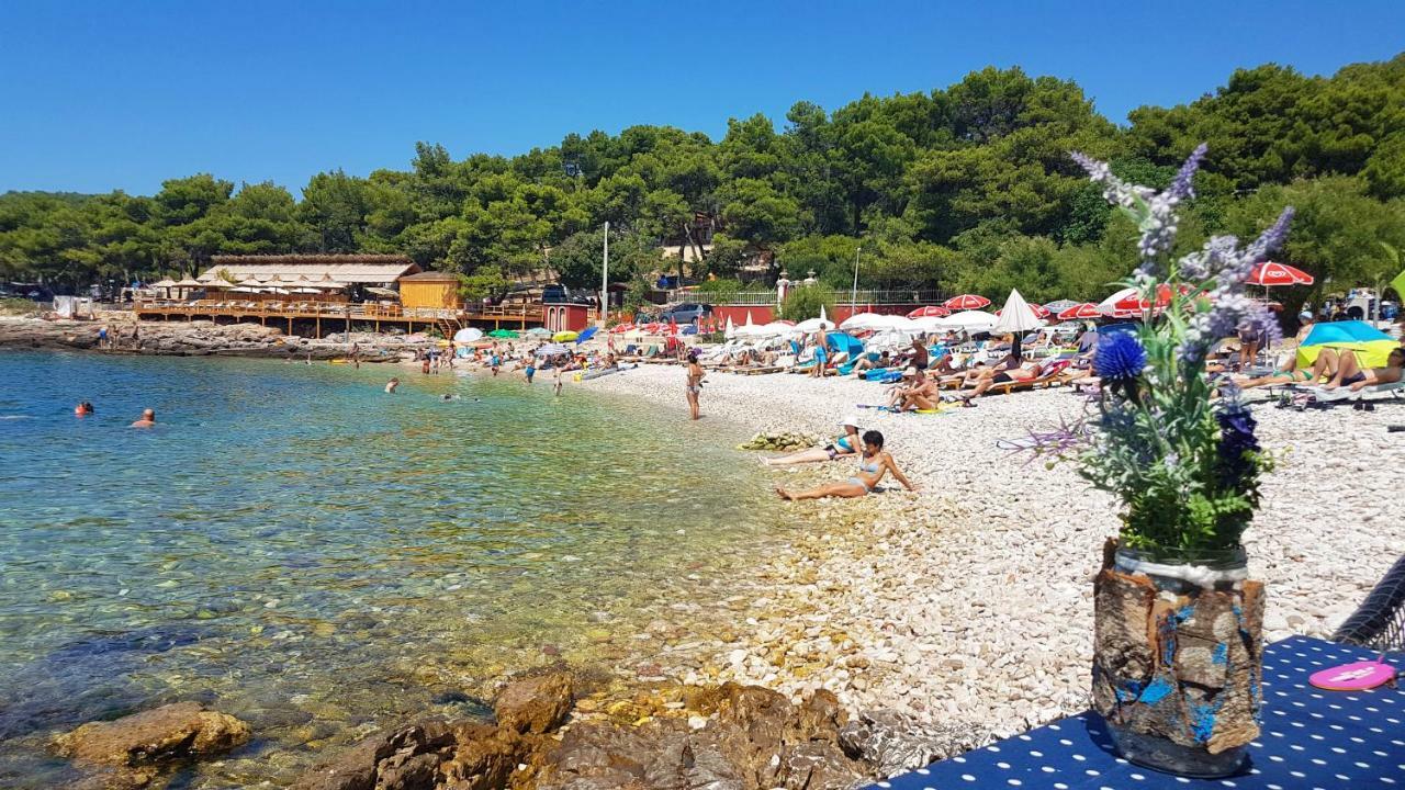 Apartment Sea View Luxury Apartments, Ala Da Milna (Hvar)