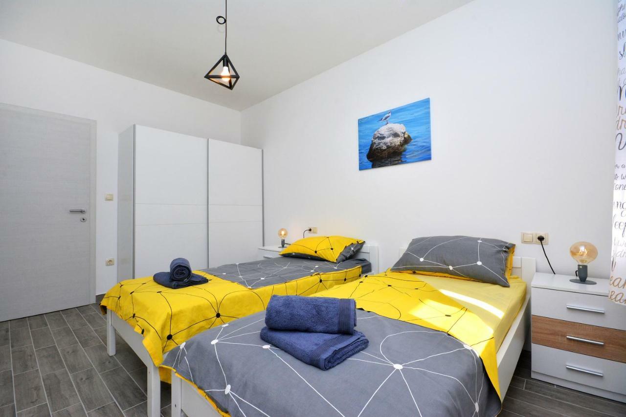 Sea View Luxury Apartments, Ala Da Apartmán